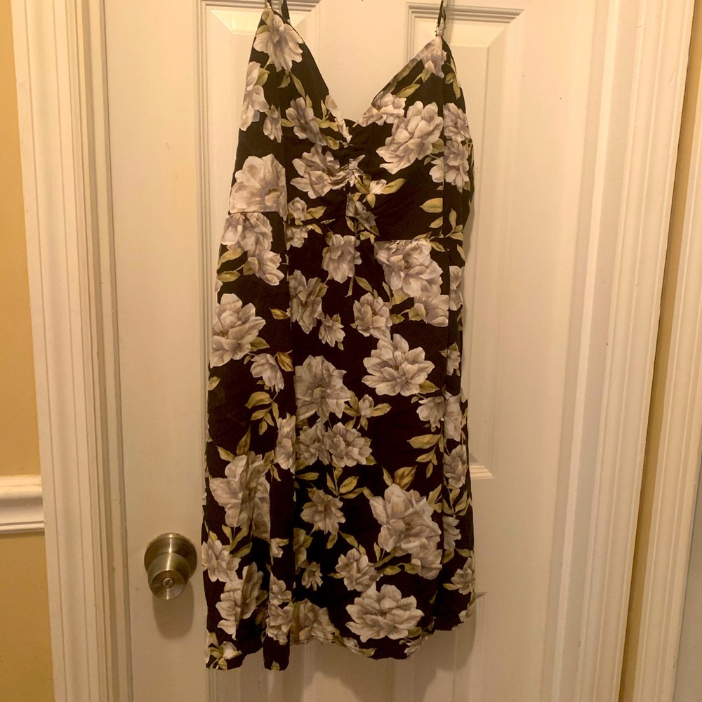 Women’s dress